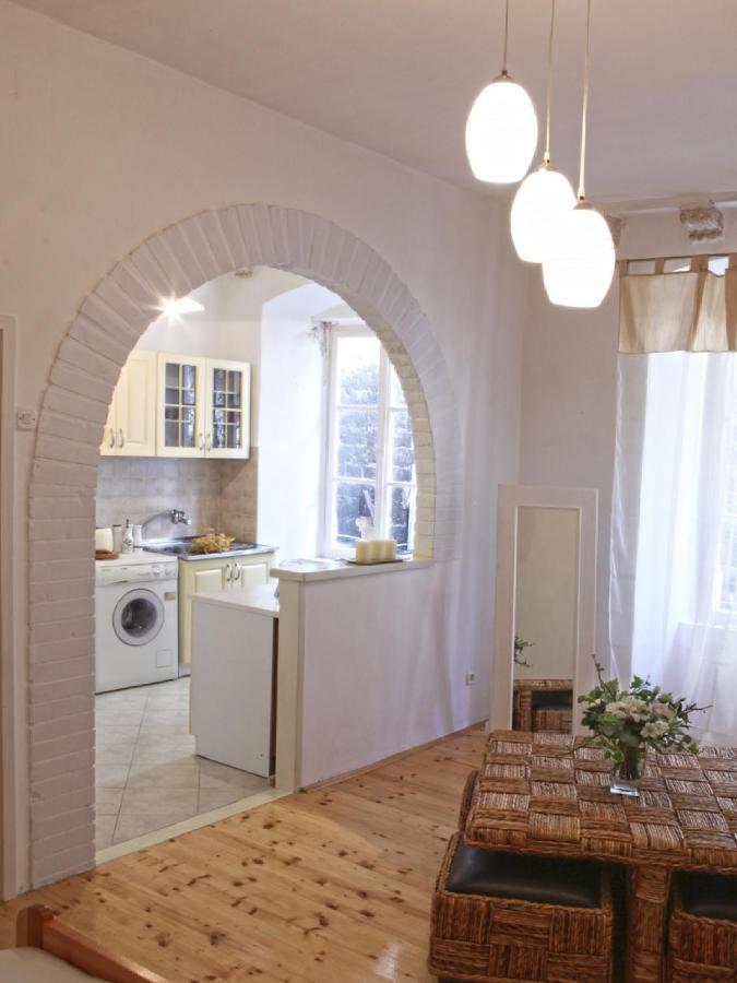 Cosy In The Old Town Apartment *
